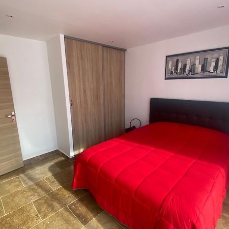 Villa Agreable Dependance 3 Pieces Saint-Maximin Esterno foto