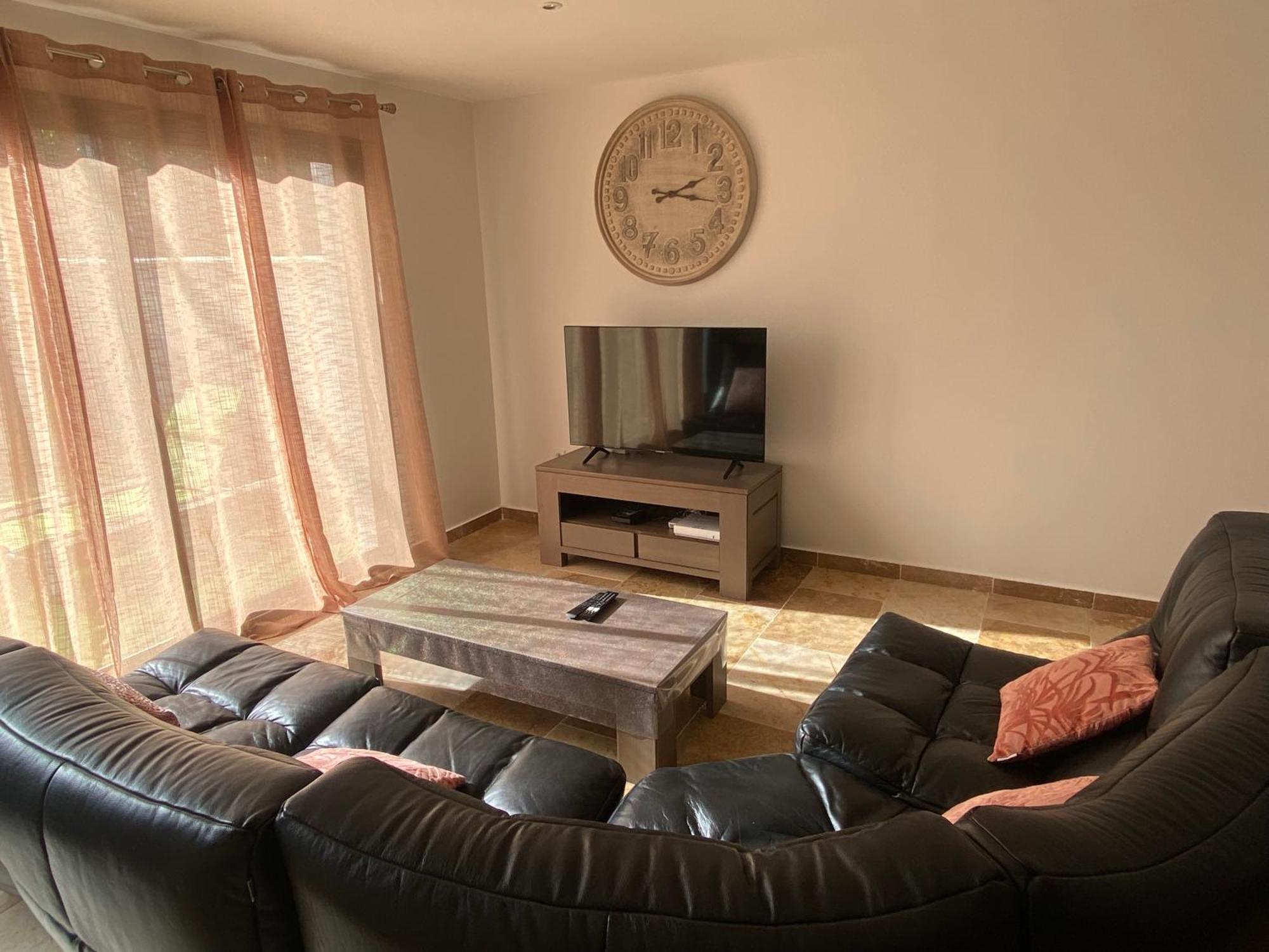 Villa Agreable Dependance 3 Pieces Saint-Maximin Esterno foto