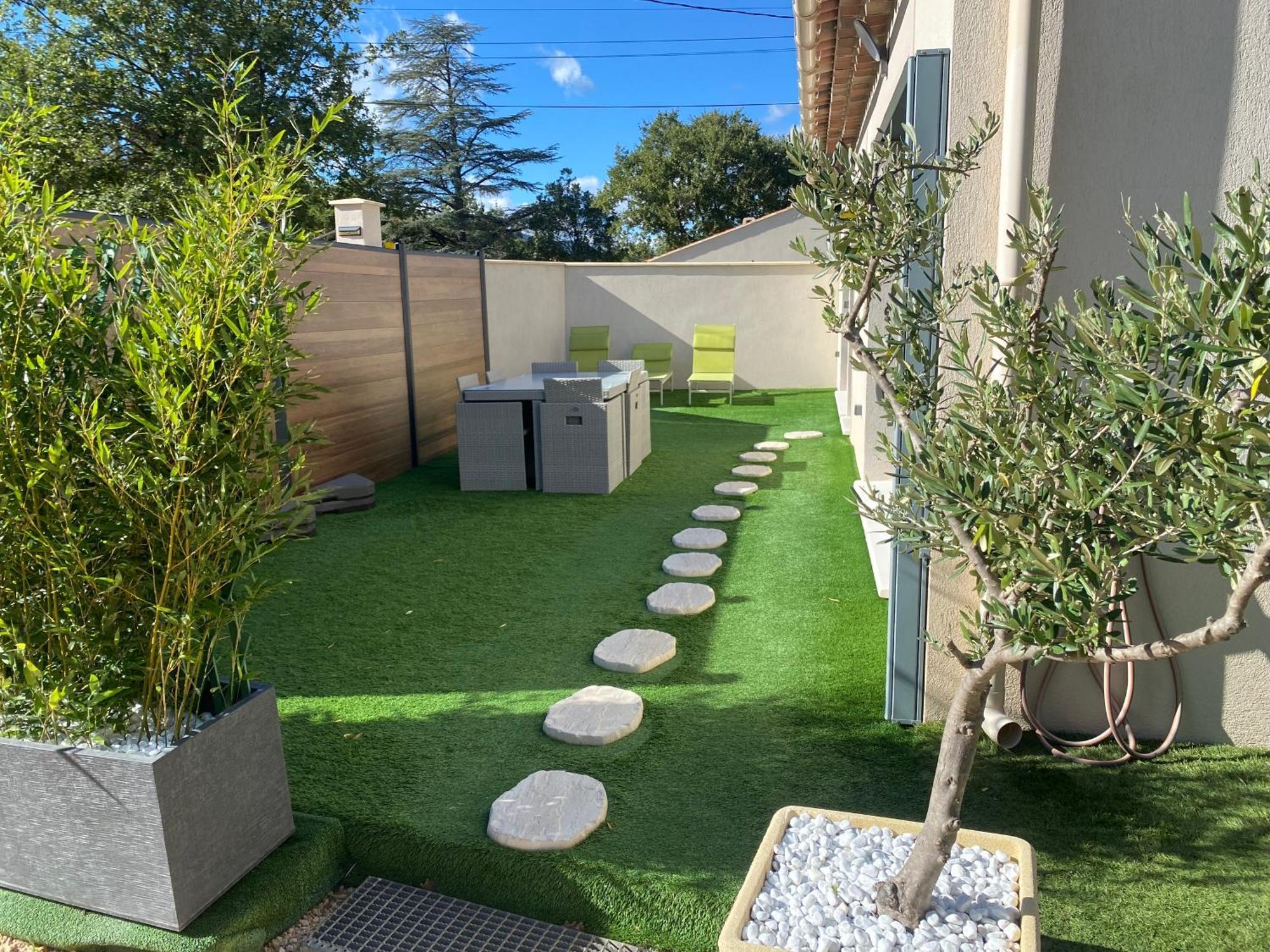 Villa Agreable Dependance 3 Pieces Saint-Maximin Esterno foto